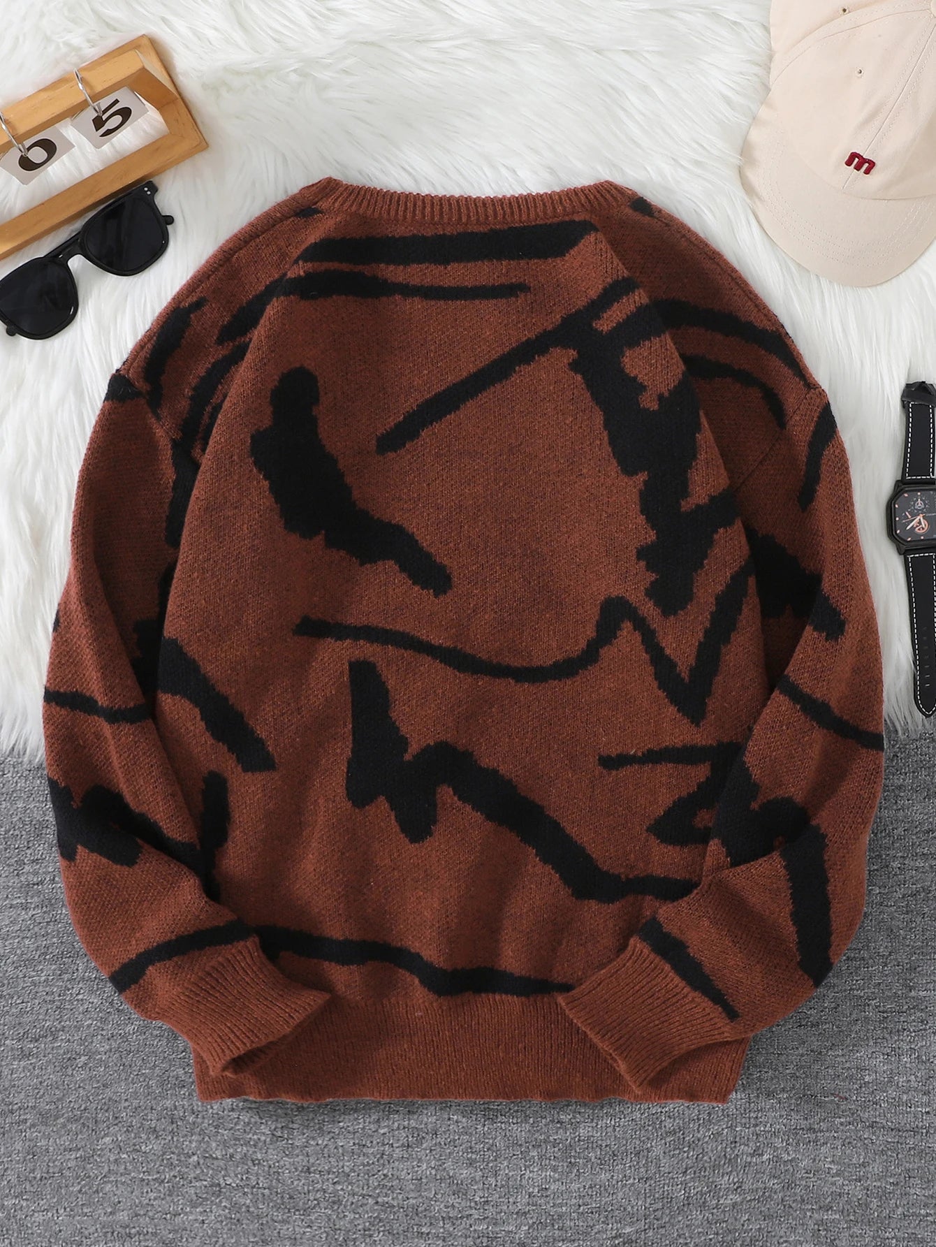 Spring Autumn Graffiti Jacquard Pattern Pullover Sweater Casual Round Neck Contrast Color Knitted Pullover