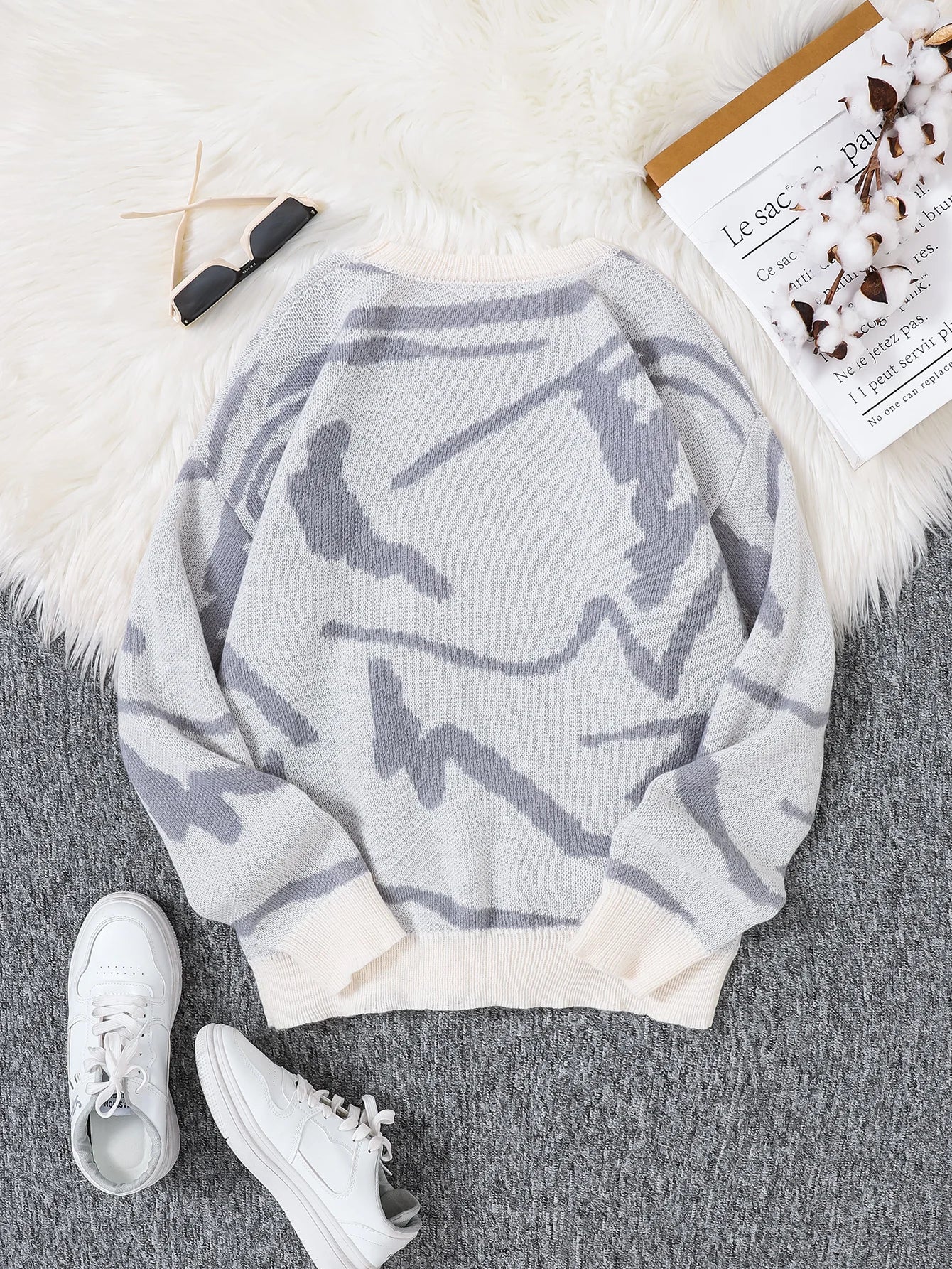 Spring Autumn Graffiti Jacquard Pattern Pullover Sweater Casual Round Neck Contrast Color Knitted Pullover